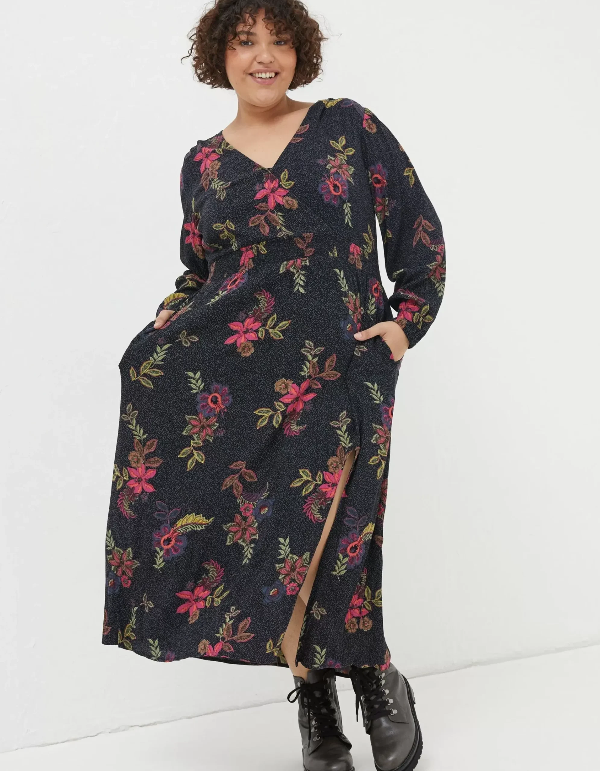 FatFace Bennie Floral Midi Dress Black Hot