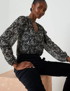 FatFace Charlie Abstract Blouse Black Best