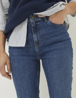 FatFace Chesham Girlfriend Comfort Stretch Jeans Vintage Blue Clearance
