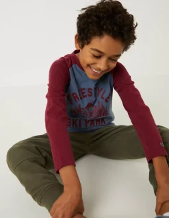 FatFace Freestyle Ski Raglan T-Shirt Burgundy