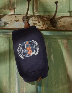 FatFace Land Rover Wash Bag Navy Online