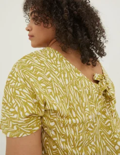 FatFace Tie Back Paint Linen T-Shirt Light Olive Clearance